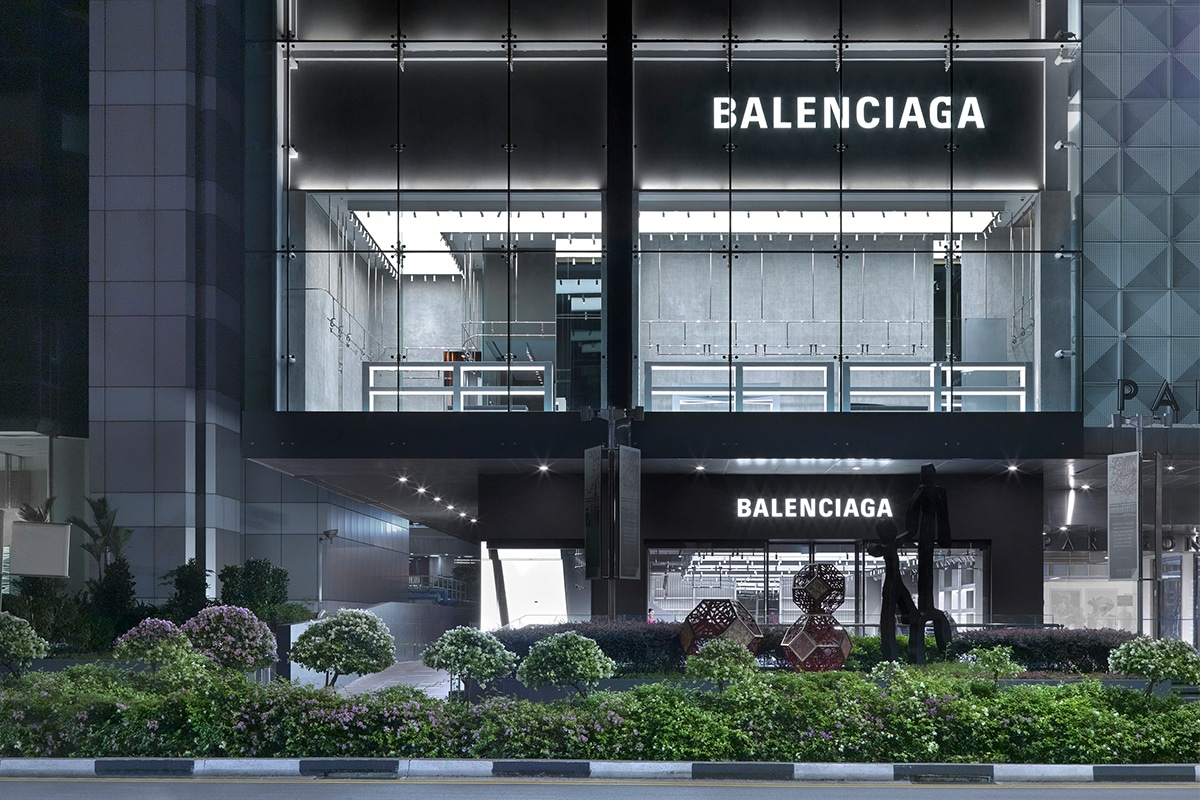 Balenciaga Image - Paragon Website